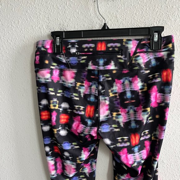 Athleta Women's Black and Pink Freedom Sonar Leggings Size M - Picture 9 of 12
